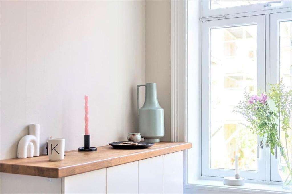 Lägenhet Lovely With Two Large Bedrooms Nearby Opera, Vis A Vis Botanical Garden Oslo
